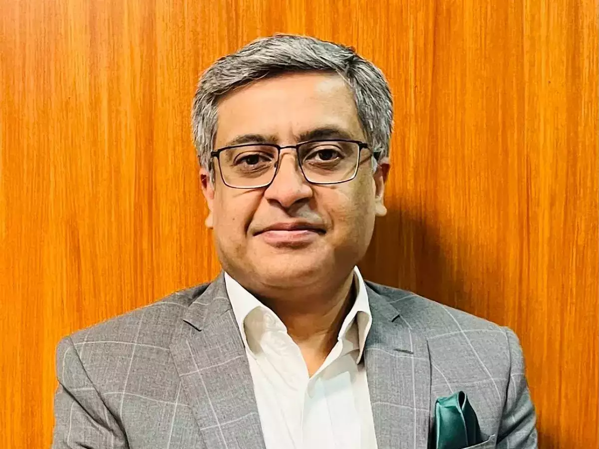 Survival Strategies: How to Sustain Fintech Business in a Global Slowdown: Amit Saharia